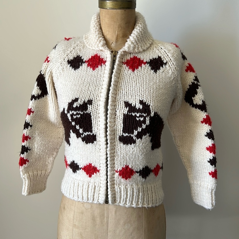 1950’s Vintage Handmade Cowichan Horse Sweater - Picture 4 of 17